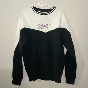 Reebok Sweater | Large | Unisex
